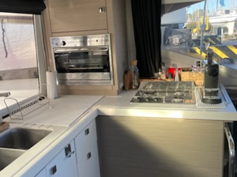 Catamaran à louer à Cogolin au meilleur prix