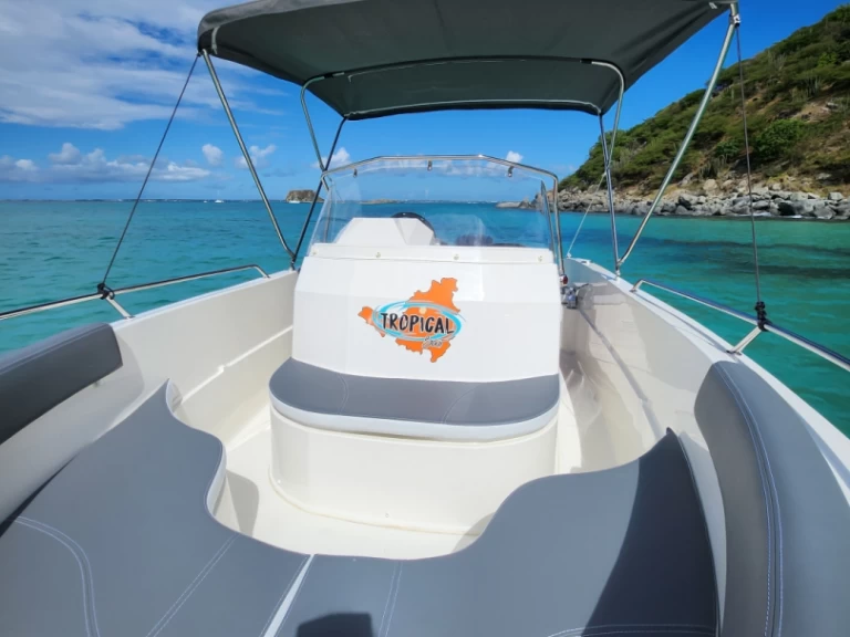 Location bateau Pacific Craft Pacific Craft 625 Open à Marigot sur Samboat