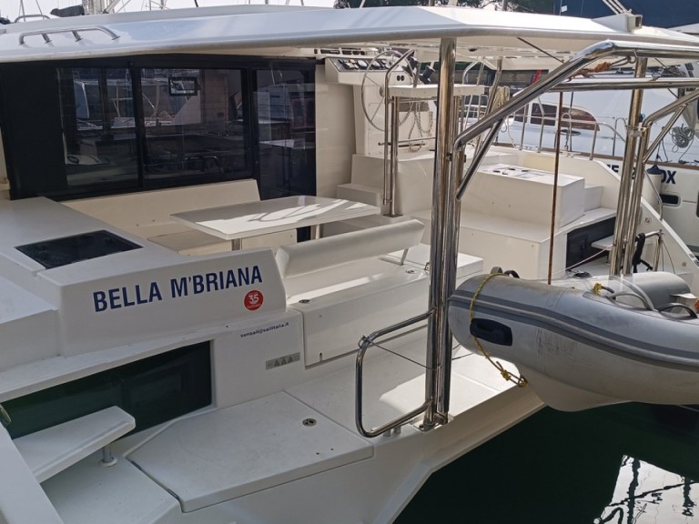 Location Catamaran à Furnari - Leopard Catamarans / Robertson & Caine Leopard 40