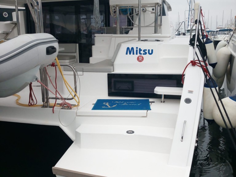 Location bateau Cannigione pas cher Leopard 42 - 4 cab.