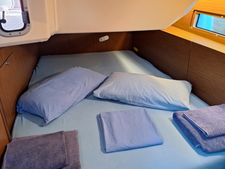 Louer Voilier avec ou sans skipper Bénéteau à Furnari