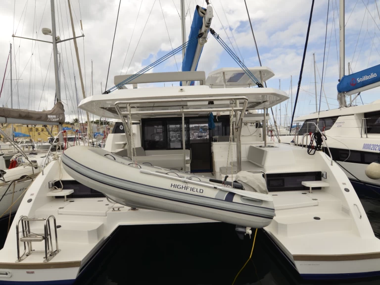 Location bateau Procida pas cher Leopard 42 - 4 cab.