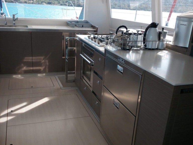 Location Catamaran à Cannigione - Leopard Catamarans / Robertson & Caine Leopard 50 - 5 + 1 cab