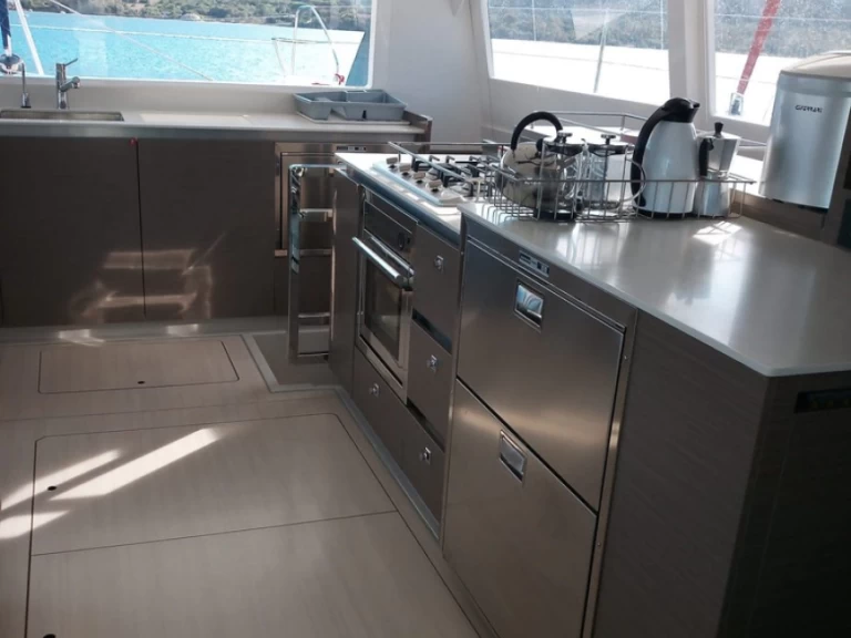 Location Catamaran à Cannigione - Leopard Catamarans / Robertson & Caine Leopard 50 - 5 + 1 cab