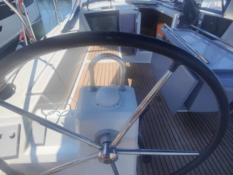 Voilier à louer à Procida au meilleur prix