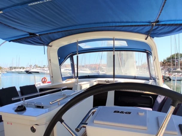 Location bateau Bénéteau Oceanis 46.1 à Furnari sur Samboat