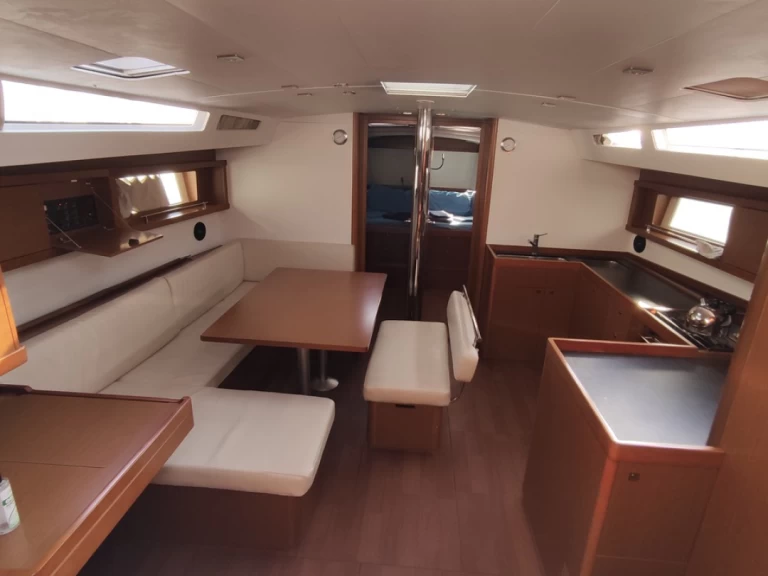 Location bateau Bénéteau Oceanis 48 à Furnari sur Samboat