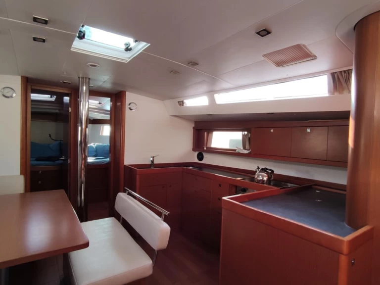 Louer Voilier avec ou sans skipper Bénéteau à Furnari