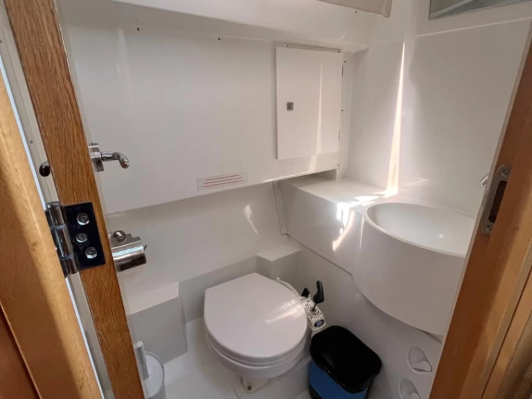 Location à Cannigione - Jeanneau Sun Odyssey 319 sur SamBoat