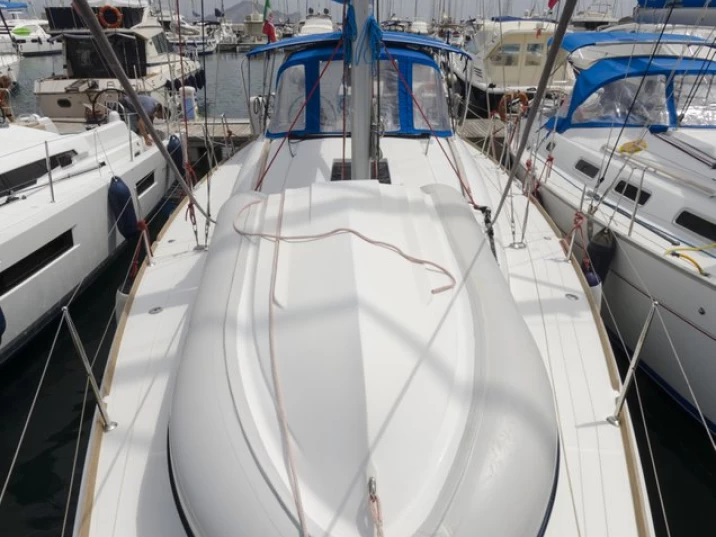 Louez un Jeanneau Sun Odyssey 409 à Procida