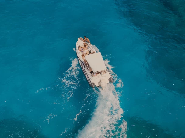 Louez un Formenti ZAR75 à Saint-Gilles les Bains