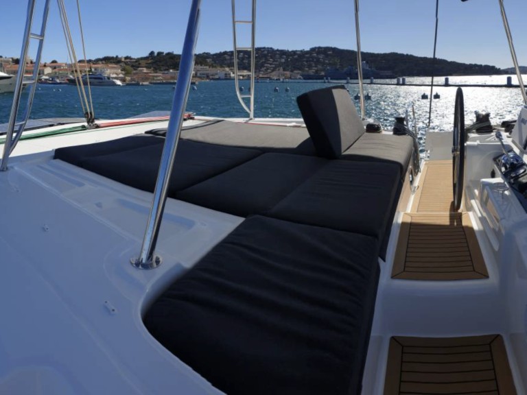 Louer Catamaran avec ou sans skipper Lagoon à Figari