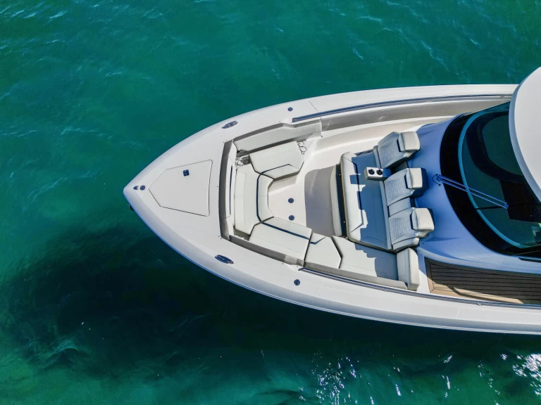 Location Yacht à West Palm Beach - Tiara 43LS