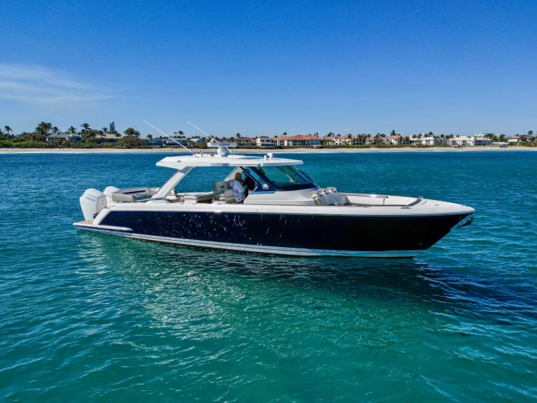 Location bateau Tiara 43LS à West Palm Beach sur Samboat