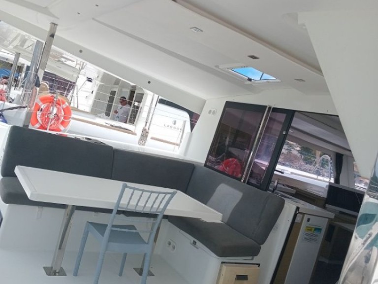 Catamaran à louer à Praslin Island au meilleur prix