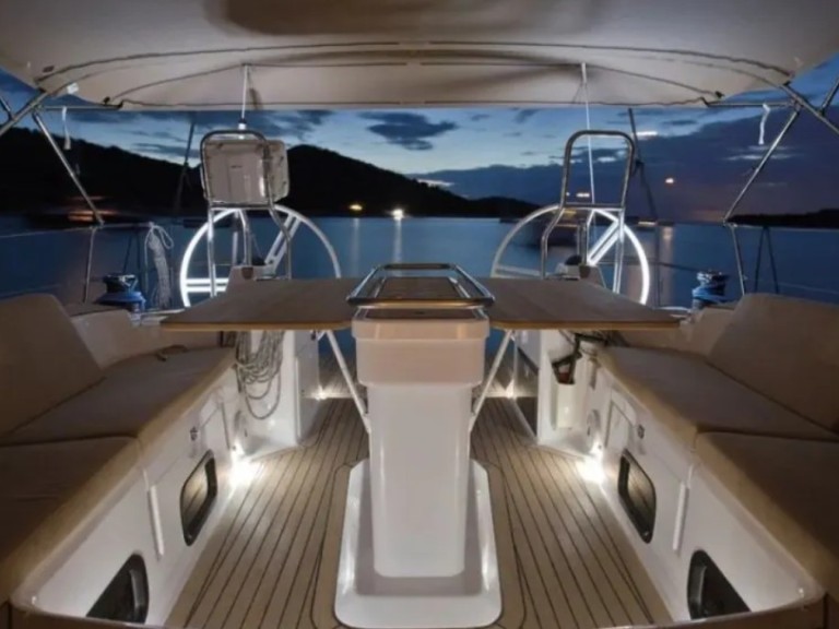 Location bateau Elan Impression 50 à Split sur Samboat