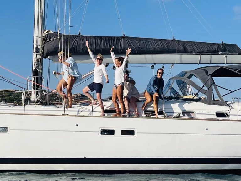 Location bateau Bénéteau Oceanis 523 Clipper à Golfo Aranci sur Samboat