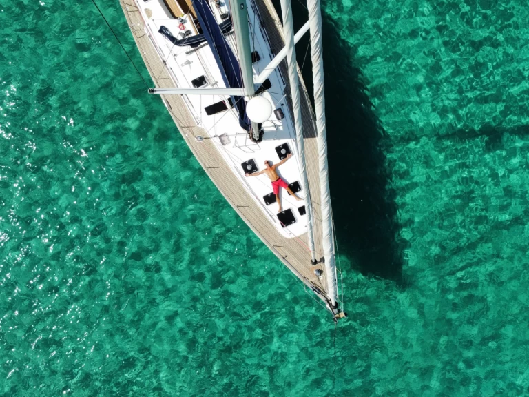 Louer Voilier avec ou sans skipper Bénéteau à Cagliari Port