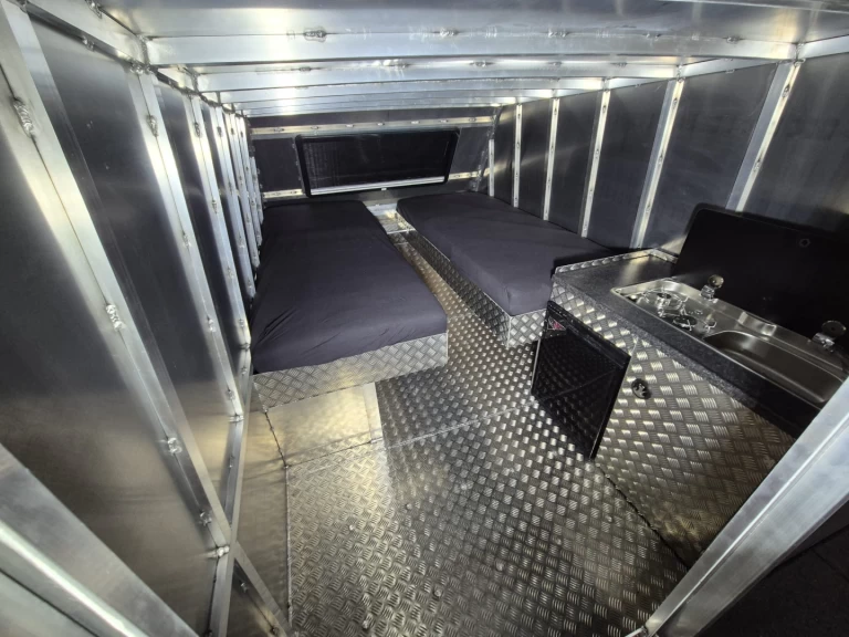 Louez un ARYNBOAT 530E à Caix