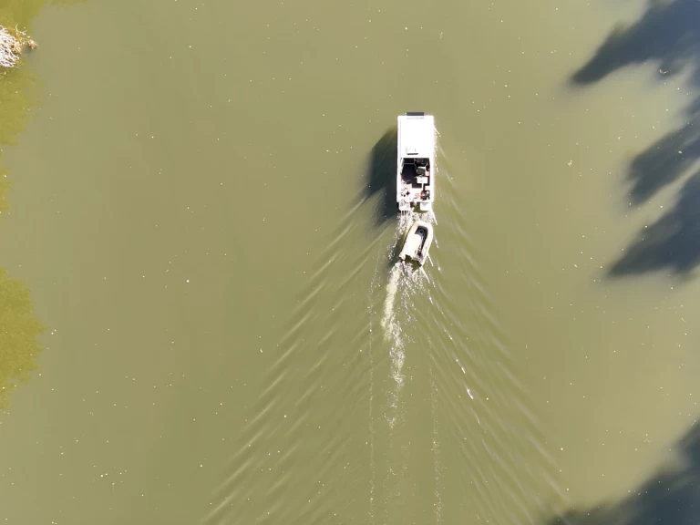 Location bateau Caix pas cher 530E