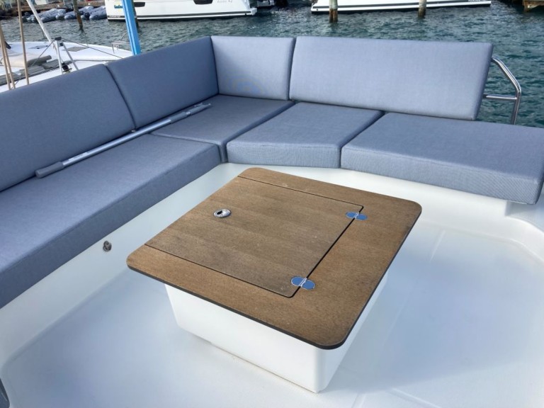 Louer Catamaran avec ou sans skipper Fountaine Pajot à Frenchtown