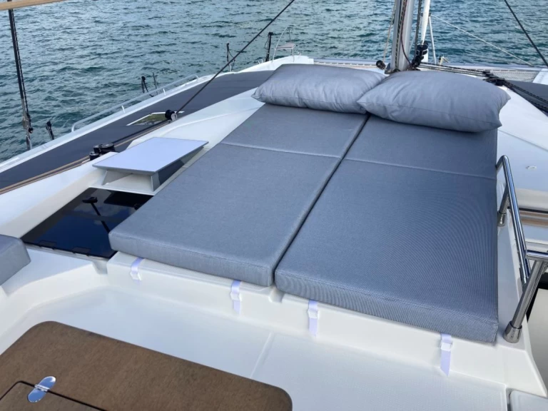 Location Catamaran Fountaine Pajot avec permis