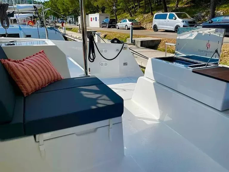 Catamaran à louer à Primošten au meilleur prix
