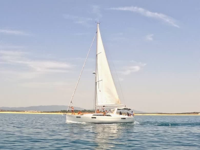 Alquiler de Velero, con o sin patrón Bénéteau Portimão