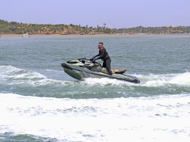 Jet ski à louer à Portimão au meilleur prix