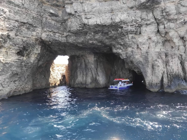 Chadron sportfisher a louer à Monde