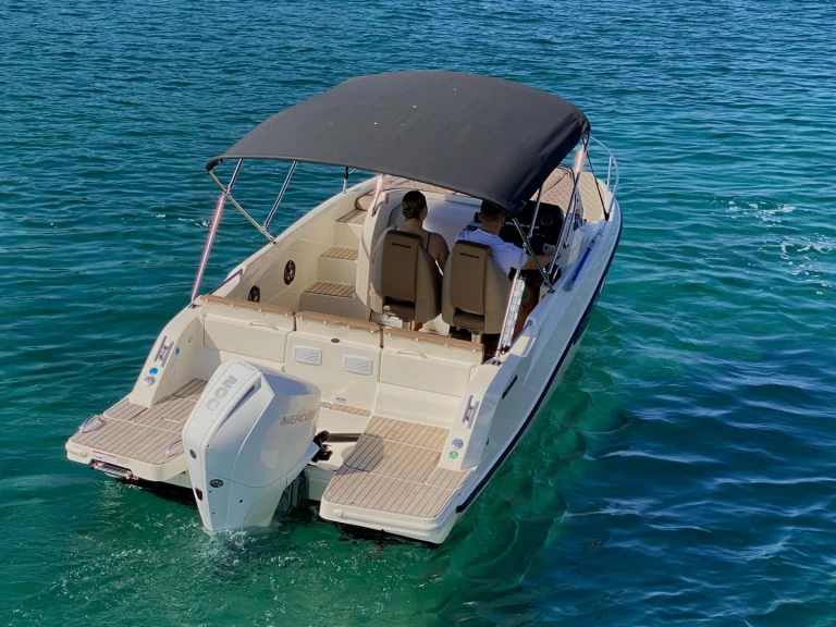 Location Bateau à moteur à Tribunj - Quicksilver Activ 675 Sundeck