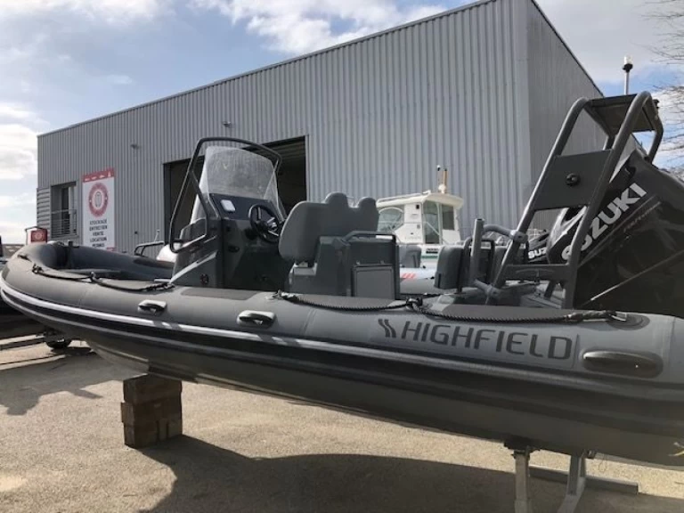 Location Semi-rigide à Port-Haliguen - Highfield Patrol 660