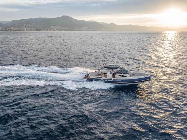 Location à La Trinité-sur-Mer - Bénéteau Flyer 11 sur SamBoat