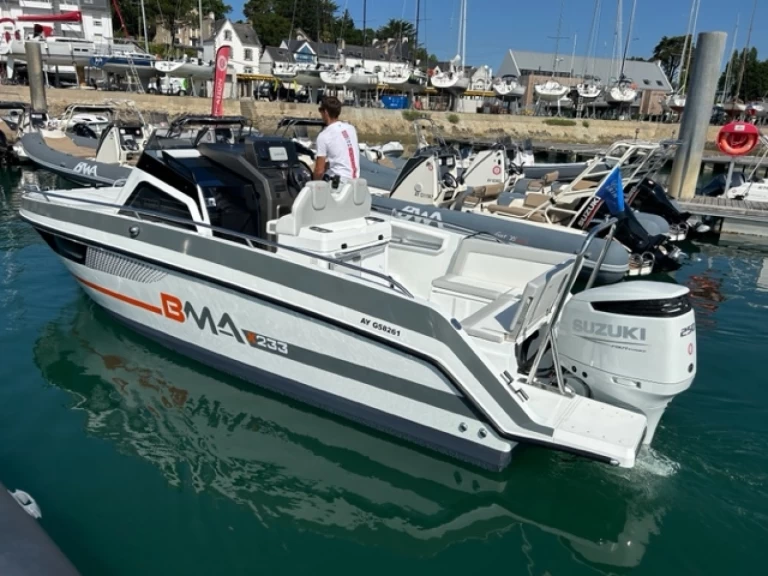 Location Bateau à moteur BMA BOATS avec permis
