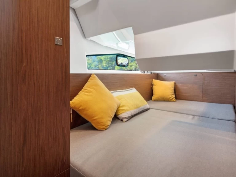 Louez un Jeanneau Merry Fisher 1095 à La Trinité-sur-Mer