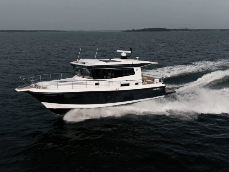 Louer Bateau à moteur avec ou sans skipper NORD STAR à La Trinité-sur-Mer