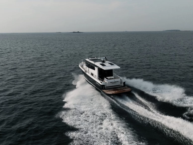 Location Bateau à moteur NORD STAR avec permis