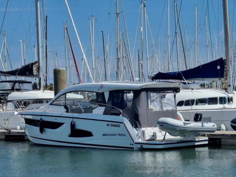 Location à La Trinité-sur-Mer - Sealine Sealine C390 sur SamBoat