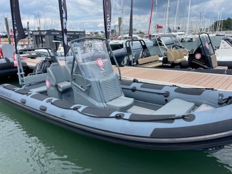 Location à La Trinité-sur-Mer - Highfield Patrol 660 sur SamBoat