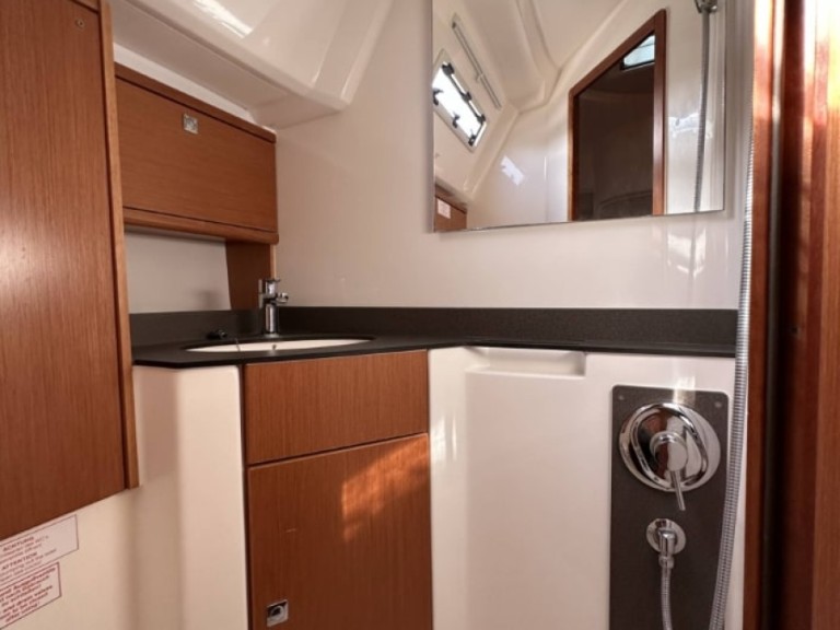 Louez un Bavaria Cruiser 46 à Lefkáda