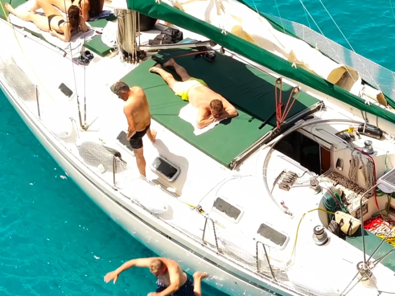 Bénéteau First 45 F5 a louer à Rhodes (Ville)