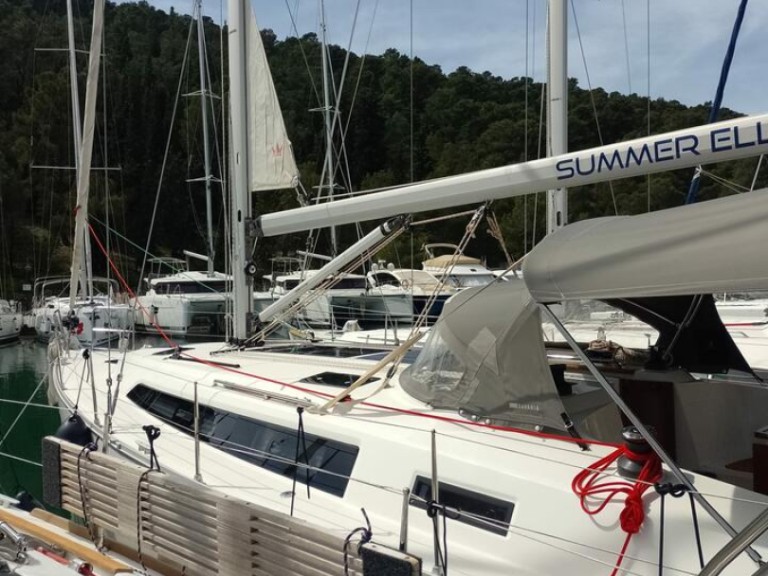 Louez un Bavaria Cruiser 41 à Palma de Majorque