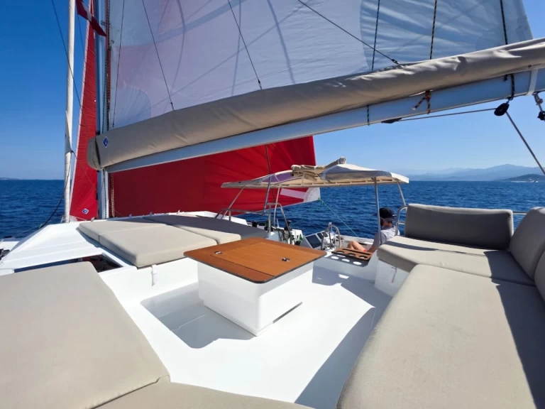 Fountaine Pajot Elba 45 a louer à Rhodes (Ville)