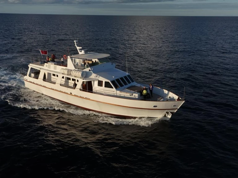 Pathfinder 29 a louer à Sliema