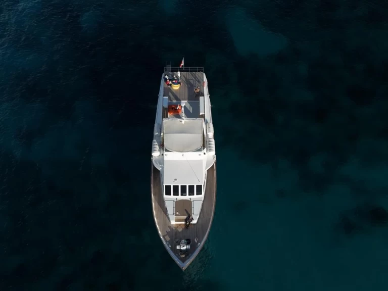 Louez un Pathfinder 29 à Sliema