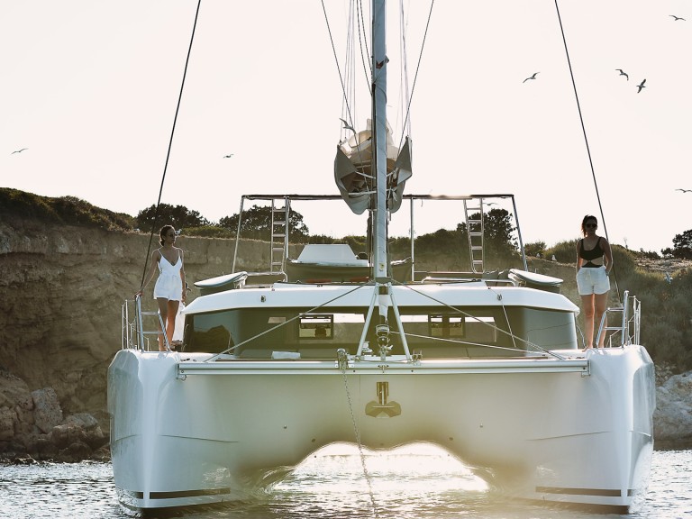 Louez un Dufour Dufour Catamarans 48 Sail à Salerne