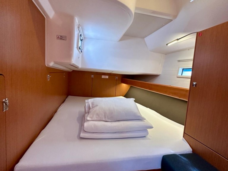 Louez un Bavaria Cruiser 46 à Sukošan