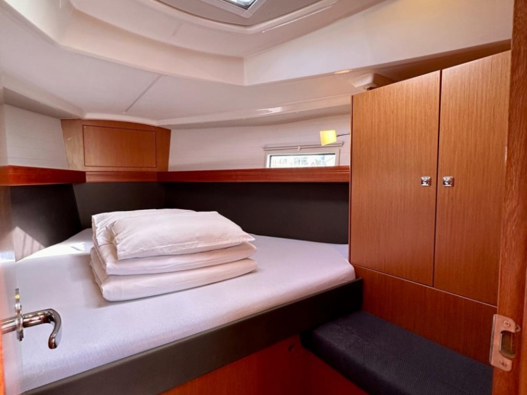 Bavaria Cruiser 37 a louer à Sukošan