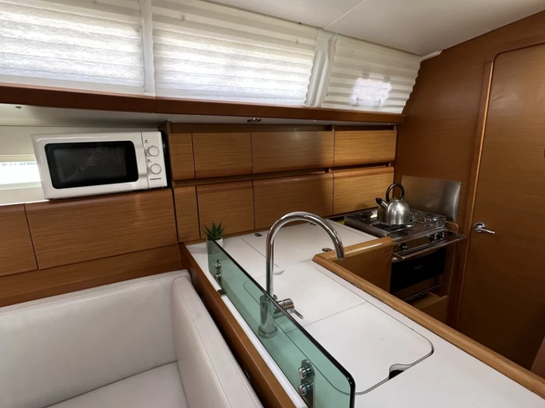 Location Voilier Jeanneau avec permis