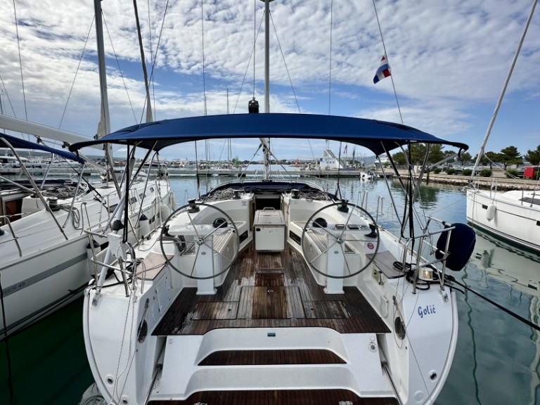 Bavaria Cruiser 45 a louer à Sukošan